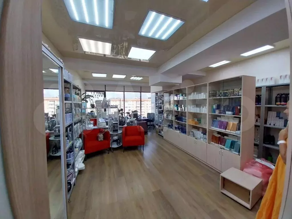 Офис на Пушкинской с панорамным остеклением 35.5 м - Фото 0