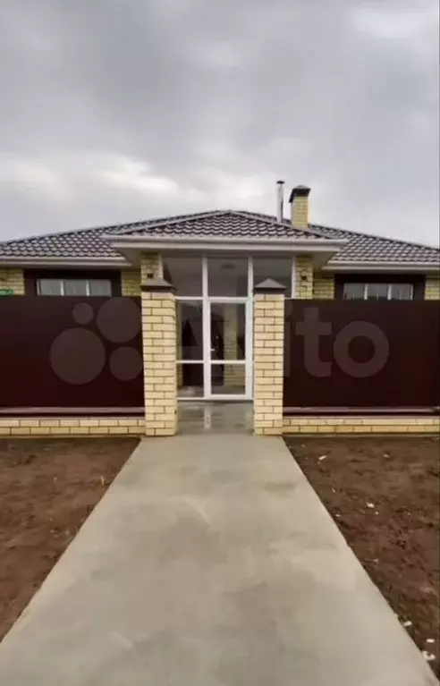Дом 100 м на участке 8 сот. - Фото 1