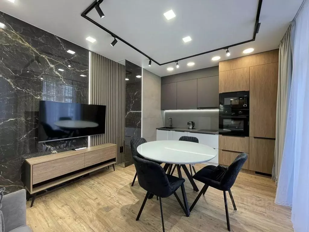 2-к кв. Краснодарский край, Сочи Завокзальный мкр, пер. Трунова, 6к1 ... - Фото 1