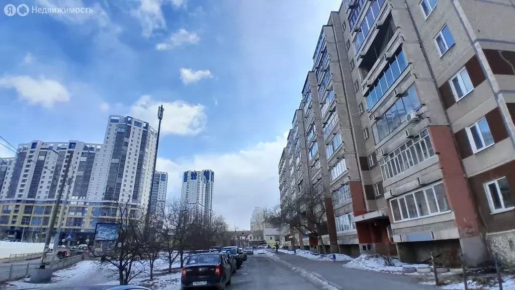 1-комнатная квартира: Екатеринбург, улица Репина, 93 (33.2 м) - Фото 0