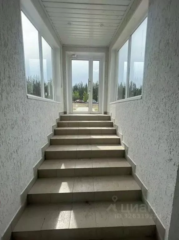 Помещение свободного назначения в Ямало-Ненецкий АО, Ноябрьск ул. ... - Фото 2