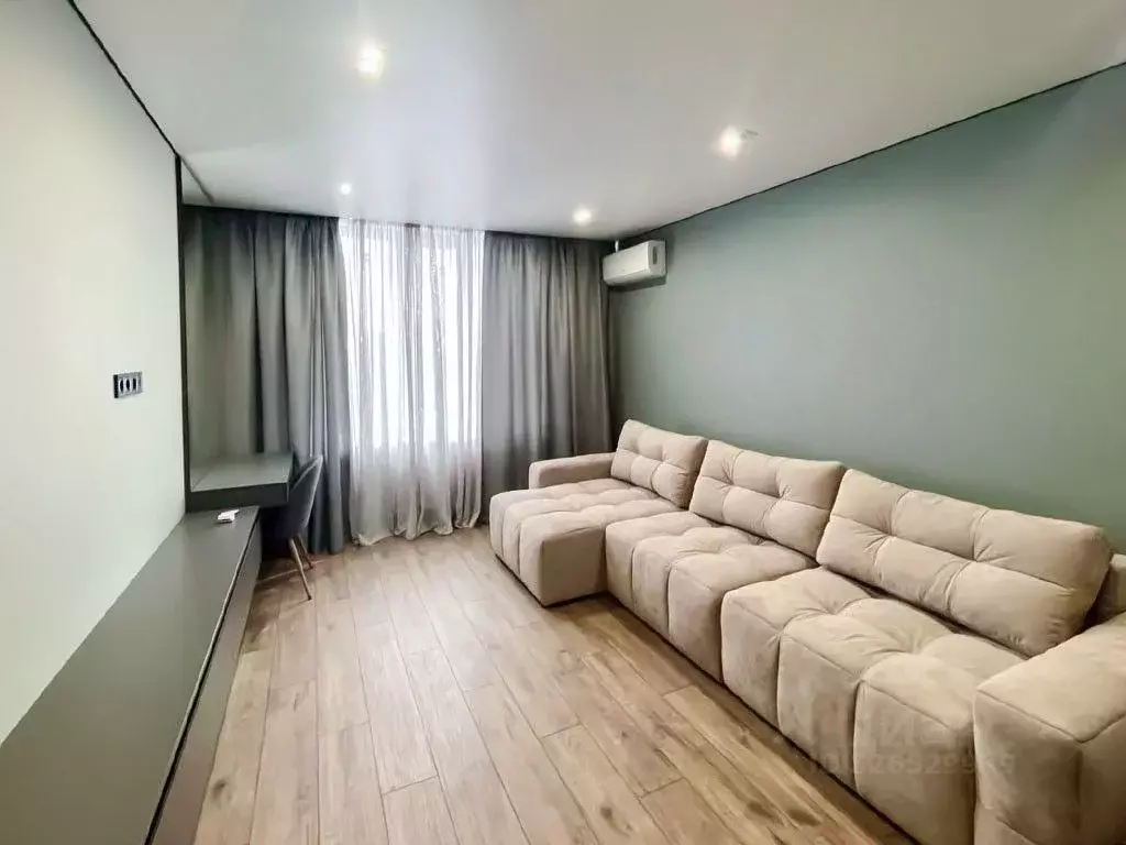 2-к кв. Краснодарский край, Краснодар ул. Достоевского, 84/1 (67.2 м) - Фото 1