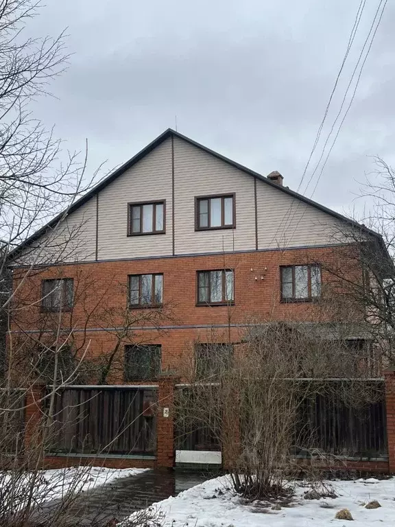Дом в Московская область, Дмитровский муниципальный округ, пос. ... - Фото 0