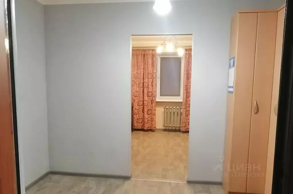 Комната Свердловская область, Екатеринбург ул. Таганская, 8 (19.0 м) - Фото 2