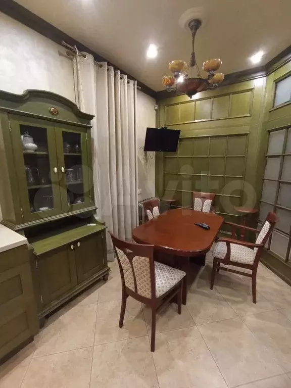 4-к. квартира, 170 м, 2/2 эт. - Фото 1