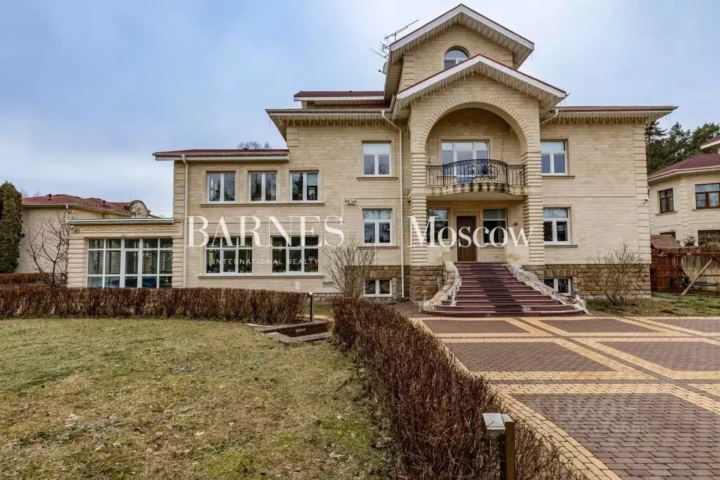 Дом в Московская область, Одинцовский городской округ, с. Успенское, ... - Фото 1