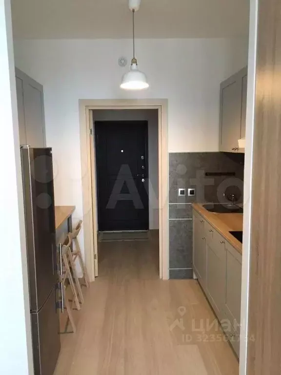 Студия Санкт-Петербург ул. Среднерогатская, 9 (27.4 м) - Фото 1