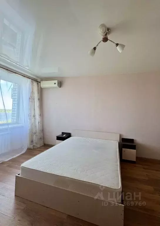 1-к кв. Волгоградская область, Волгоград ул. Тулака, 1А (50.0 м) - Фото 0