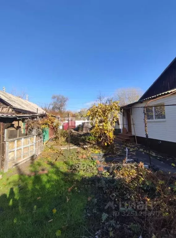 Дом в Ростовская область, Белокалитвинский район, пос. Горняцкий ... - Фото 1