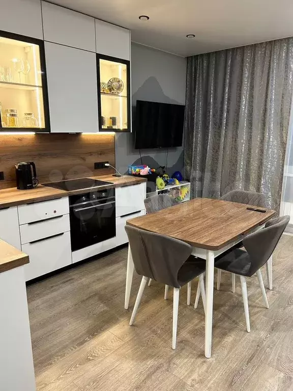 2-к. квартира, 63,5 м, 4/5 эт. - Фото 0