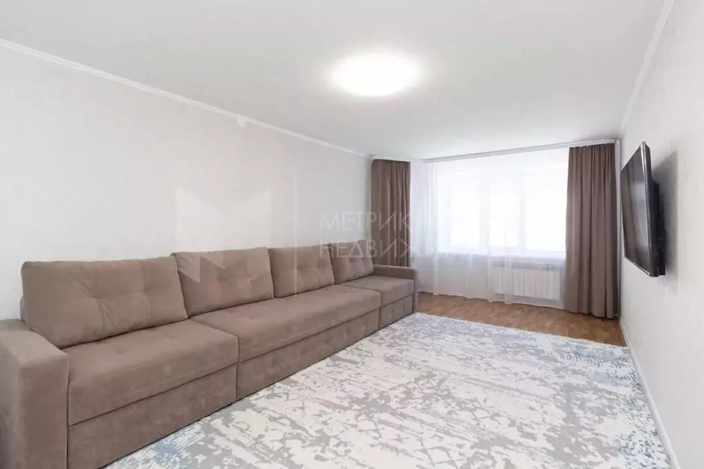 3-к кв. Тюменская область, Тюмень Народная ул., 4к3 (96.5 м) - Фото 1