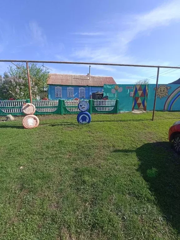 Дом в Курская область, Курский район, Новопоселеновский сельсовет, д. ... - Фото 0