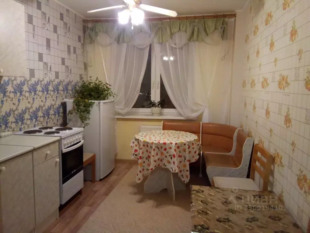 1-к кв. Тюменская область, Тюмень Депутатская ул., 110 (42.0 м) - Фото 1
