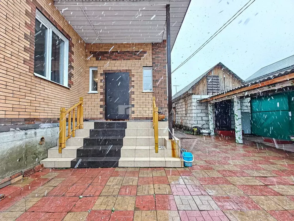 Дом в Новосибирская область, Новосибирск ул. Гладкова, 1 (256 м) - Фото 2