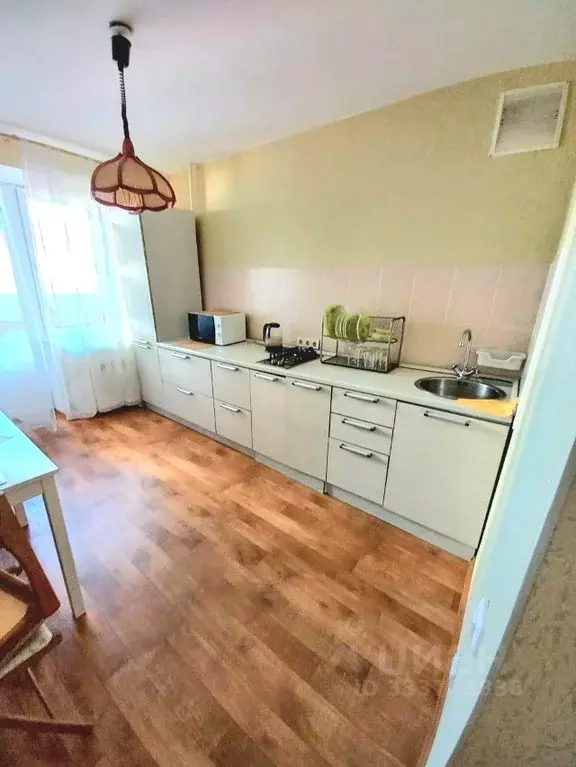 1-к кв. Псковская область, Псков Рижский просп., 91А (38.0 м) - Фото 1