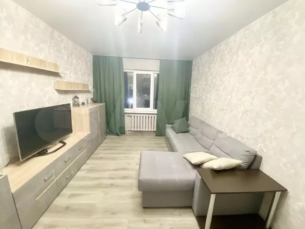 2-к. квартира, 45 м, 5/5 эт. - Фото 1