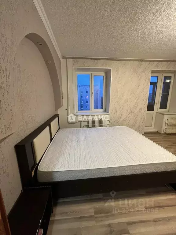 1-к кв. Белгородская область, Старый Оскол Рудничный мкр, 15 (37.0 м) - Фото 1