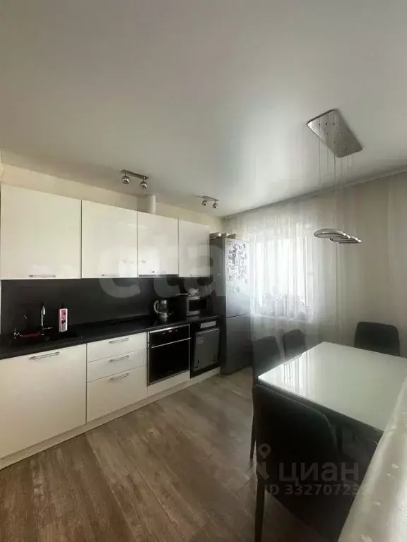 3-к кв. Иркутская область, Иркутск просп. Маршала Жукова, 11 (65.8 м) - Фото 1