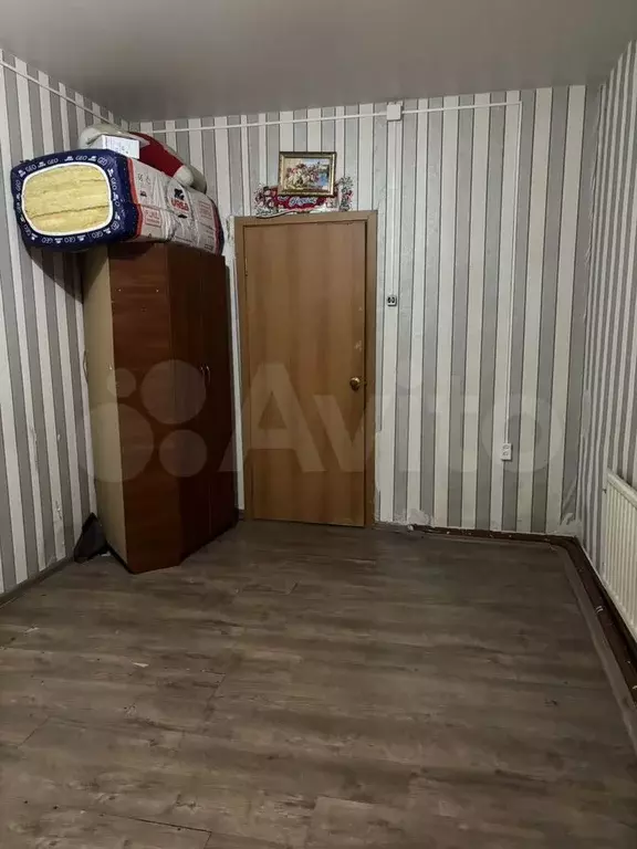 Комната 30 м в 1-к., 1/2 эт. - Фото 1