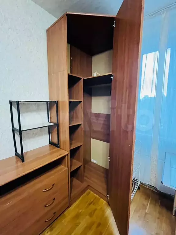 Комната 15 м в 3-к., 6/17 эт. - Фото 1