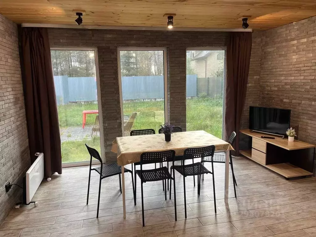 Дом в Ленинградская область, Ломоносовский район, Пениковское с/пос, ... - Фото 2