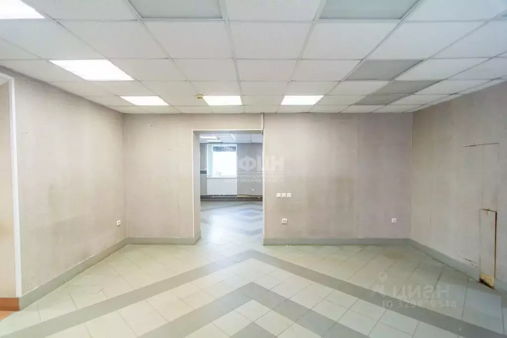 Помещение свободного назначения в Карелия, Петрозаводск просп. ... - Фото 1