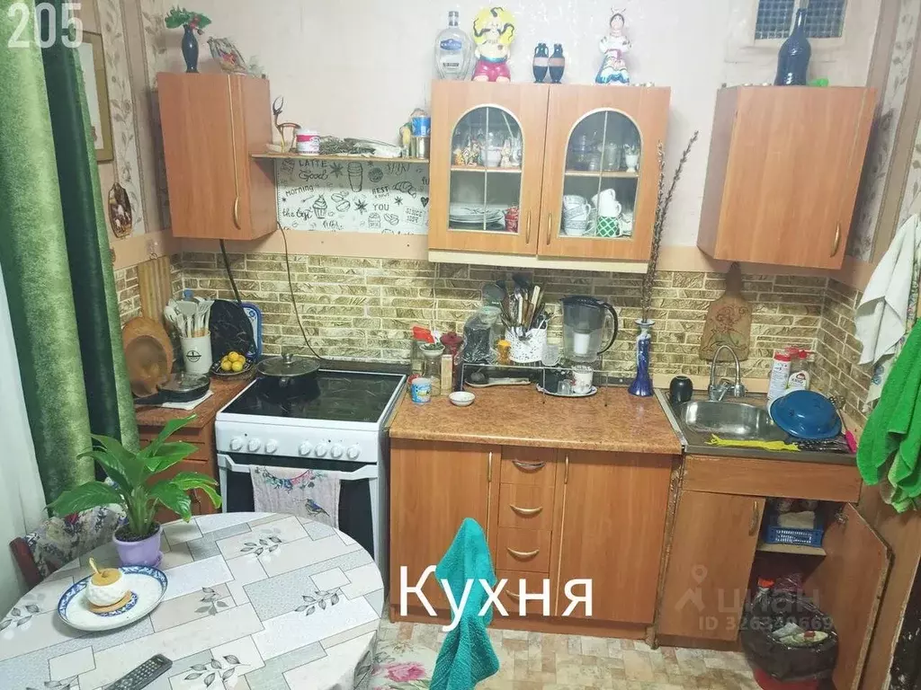 3-к кв. Крым, Феодосия ул. Володарского, 35 (69.7 м) - Фото 2