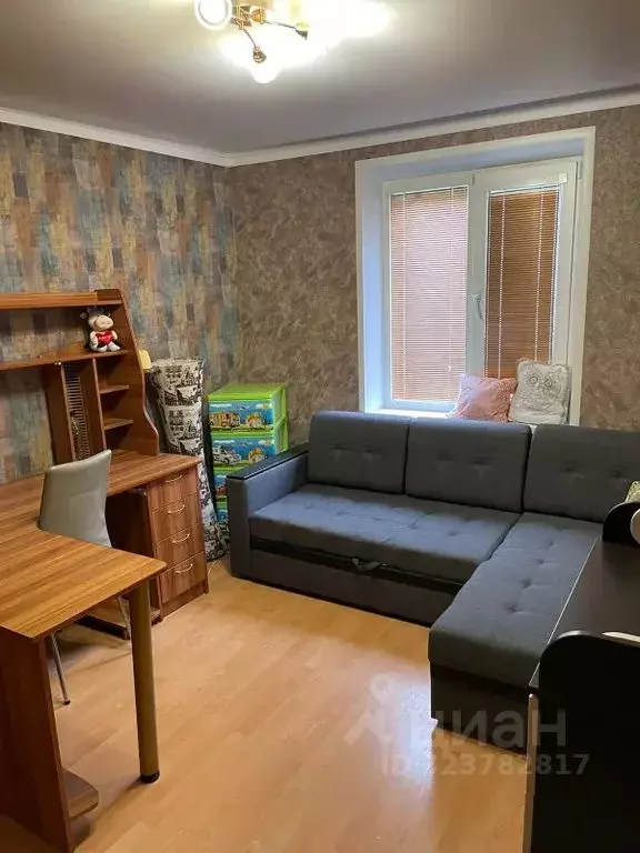 3-к кв. Белгородская область, Белгород ул. Есенина, 54 (68.0 м) - Фото 2