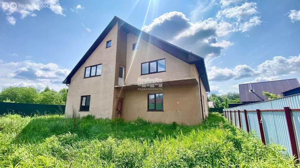 Дом в посёлок городского типа Горки Ленинские, СНТ Вятичи, 342 (300 м) - Фото 1