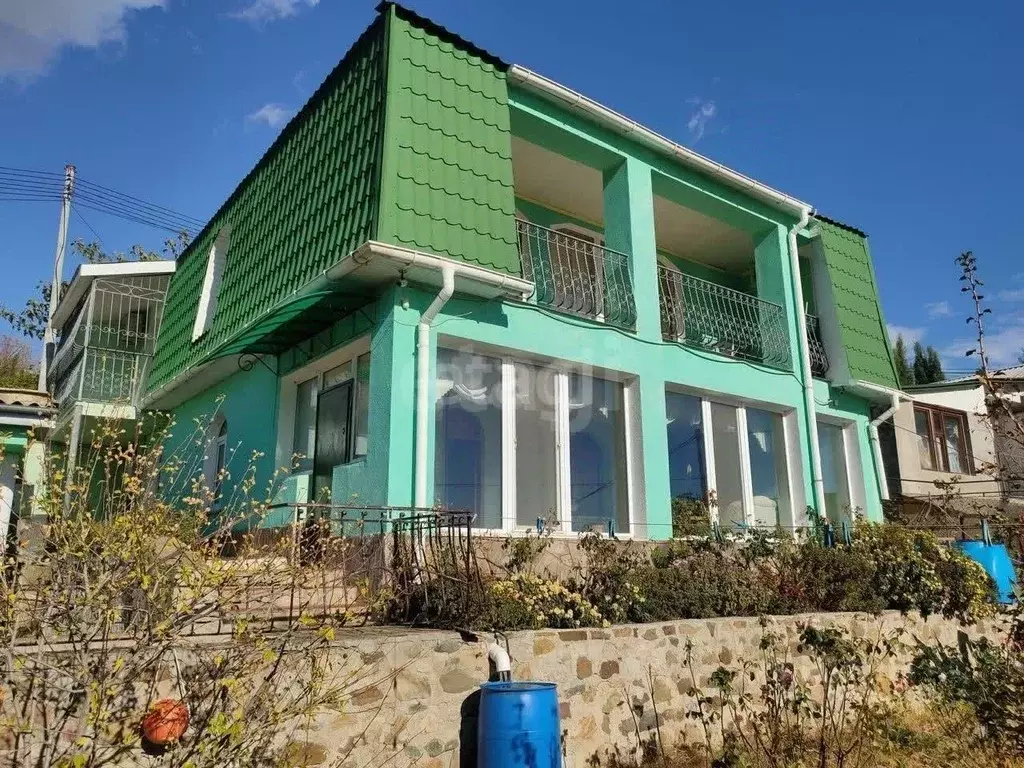 Дом в Крым, Алушта муниципальный округ, Партенит пгт ул. Горная, 3 ... - Фото 1
