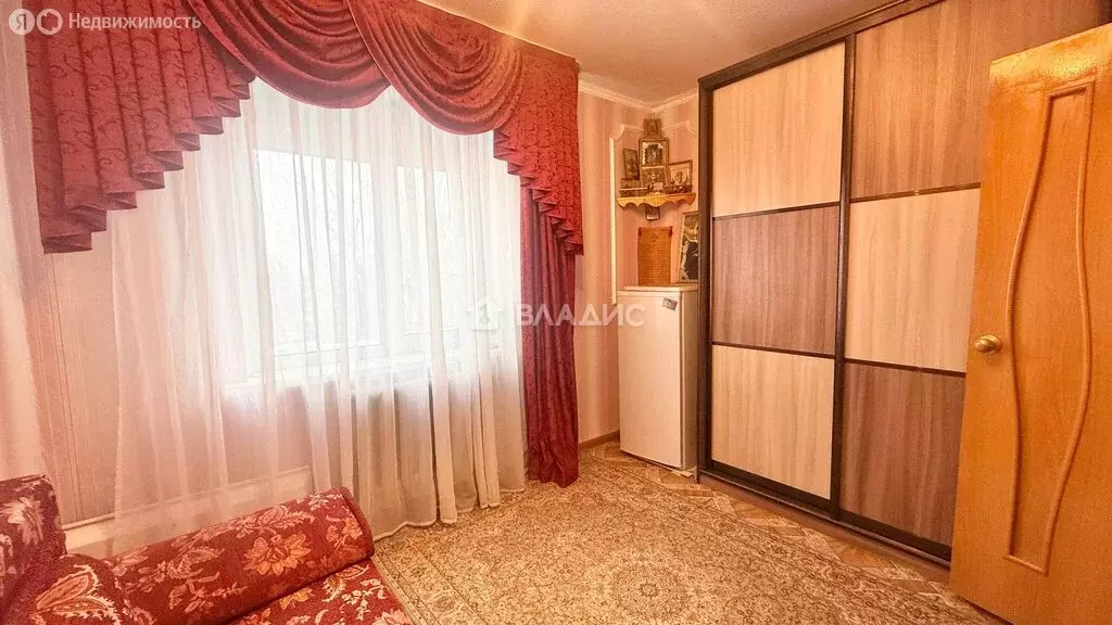 3-комнатная квартира: Нижнекамск, проспект Вахитова, 8/14 (64.1 м) - Фото 2