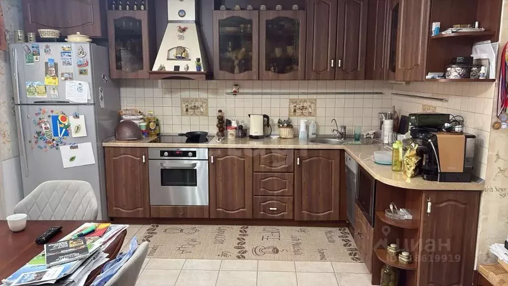 3-к кв. Омская область, Омск бул. Архитекторов, 4/1 (82.0 м) - Фото 0