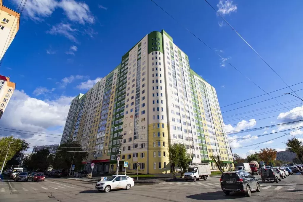 2-к кв. Саратовская область, Энгельс ул. Маяковского, 47А (69.6 м) - Фото 1