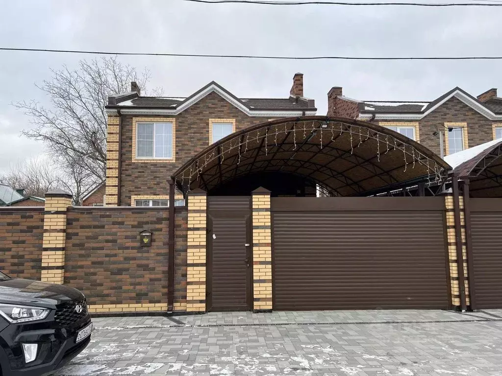 Дом в Ростовская область, Ростов-на-Дону Снеговой пер., 56 (130 м) - Фото 0