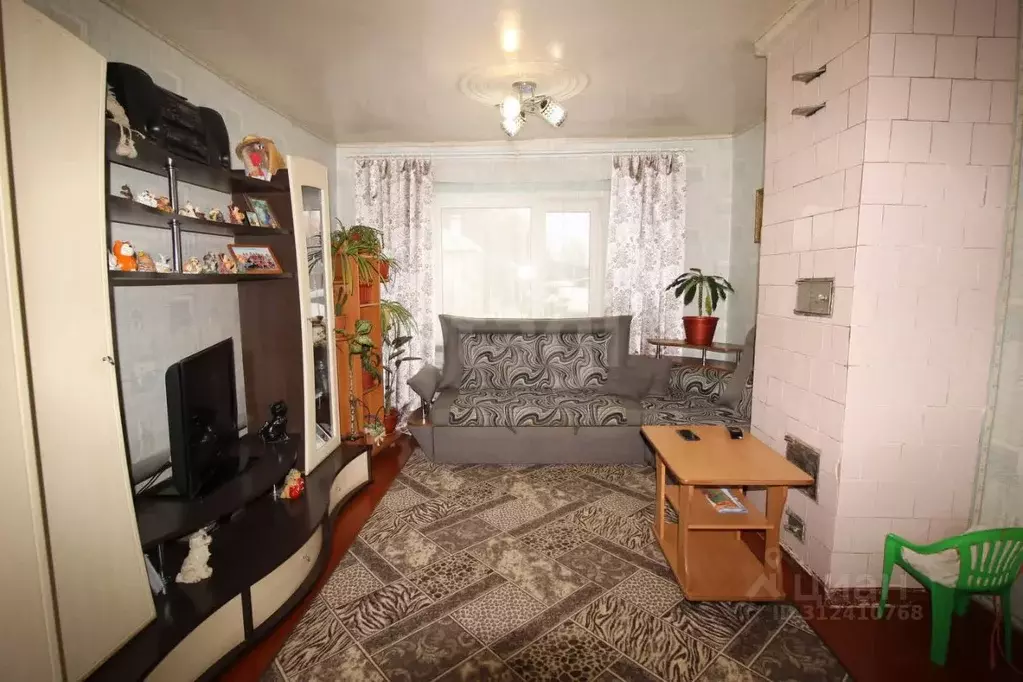 2-к кв. Вологодская область, Великий Устюг ул. Шумилова, 45 (42.8 м) - Фото 0