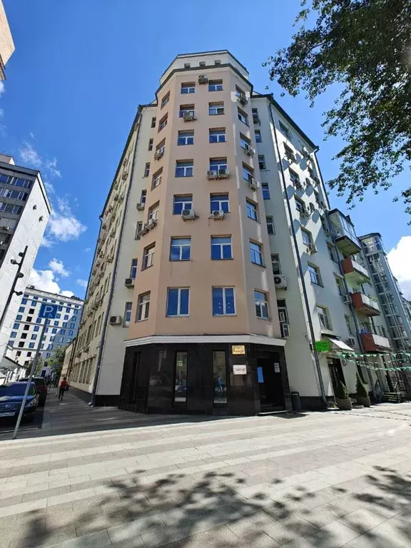 Офис в Москва Средний Овчинниковский пер., 12 (332 м) - Фото 1