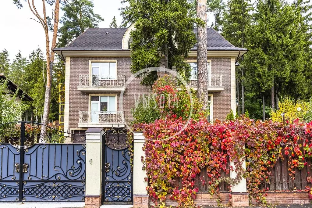 Коттедж в Московская область, Одинцовский городской округ, пос. ... - Фото 1