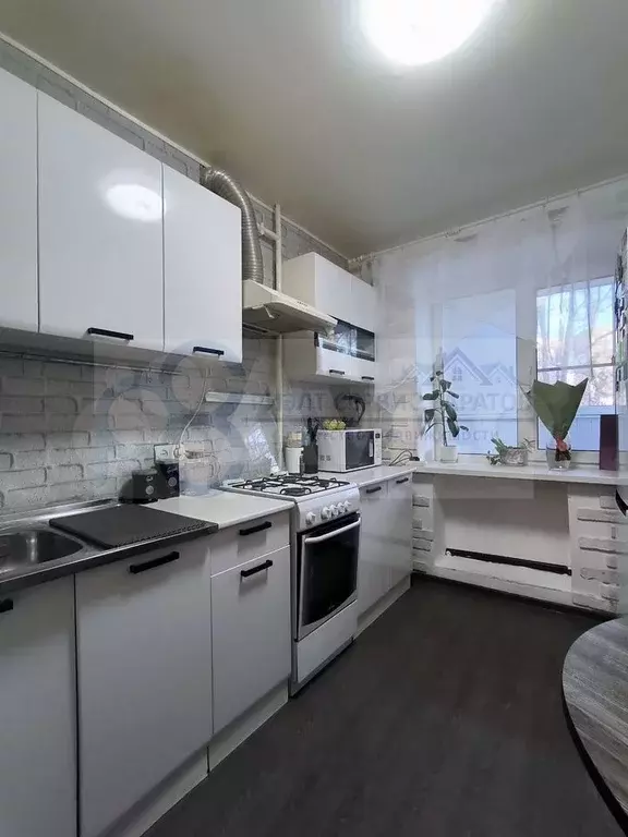 2-к. квартира, 48,5 м, 1/9 эт. - Фото 1