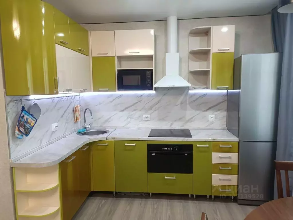 Студия Приморский край, Уссурийск ул. Сергея Ушакова, 3 (44.0 м) - Фото 1