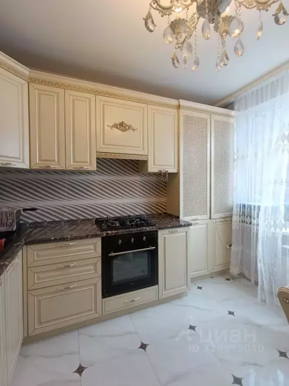 3-к кв. Адыгея, Тахтамукайский район, Яблоновский пгт ул. Тургеневское ... - Фото 1