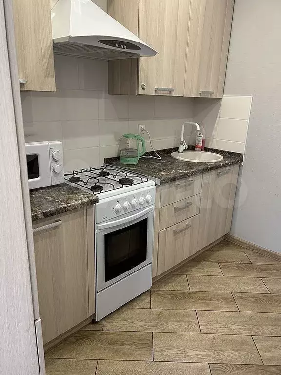 1-к. квартира, 33 м, 8/22 эт. - Фото 0