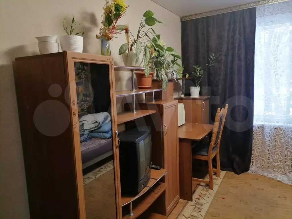 Комната 15 м в 4-к., 1/5 эт. - Фото 0