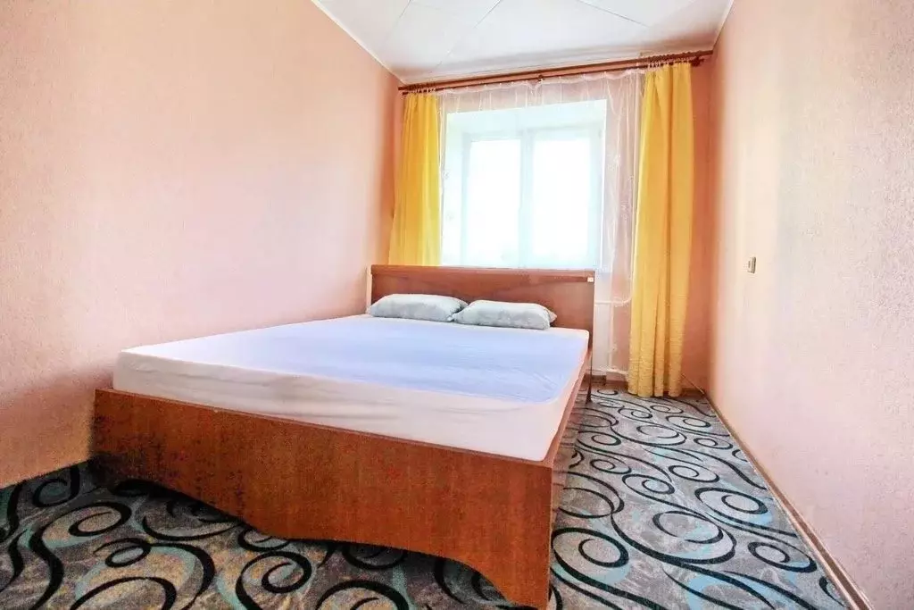 2-к кв. Пермский край, Губаха Октябрьский просп., 13 (48.0 м) - Фото 0