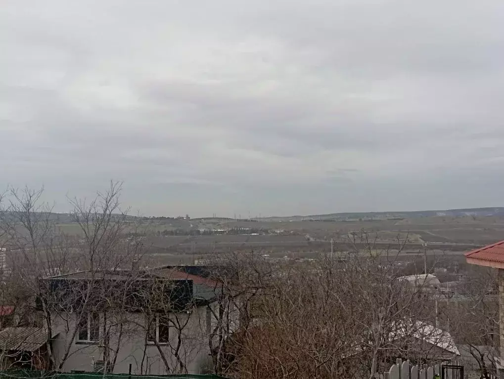 Участок в Севастополь ул. Парковая, 9 (8.4 сот.) - Фото 2