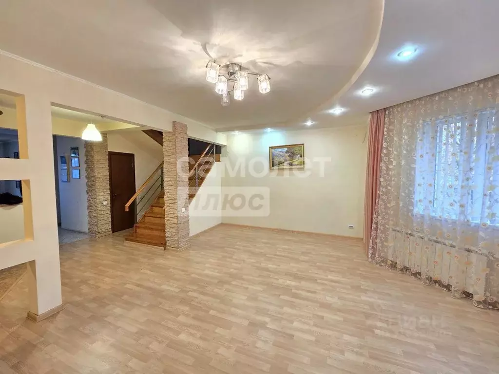 Дом в Башкортостан, Мелеуз Костромская ул. (180 м) - Фото 0