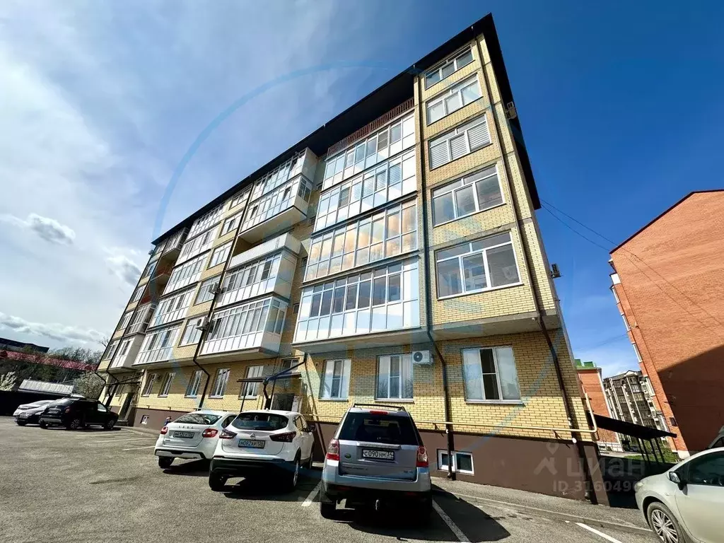 3-к кв. Ставропольский край, Ессентуки ул. Орджоникидзе, 83А (74.2 м) - Фото 0