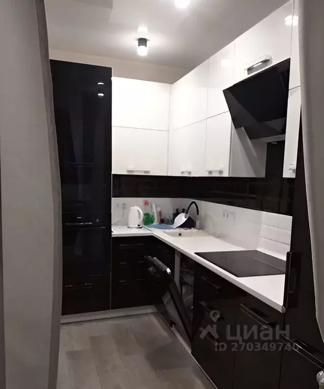1-к кв. Башкортостан, Уфа ул. Энтузиастов, 13 (44.0 м) - Фото 1