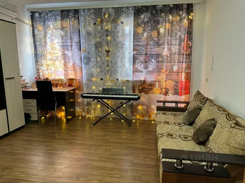 1-к кв. Волгоградская область, Средняя Ахтуба рп, 1-й мкр 51А (36.6 м) - Фото 1