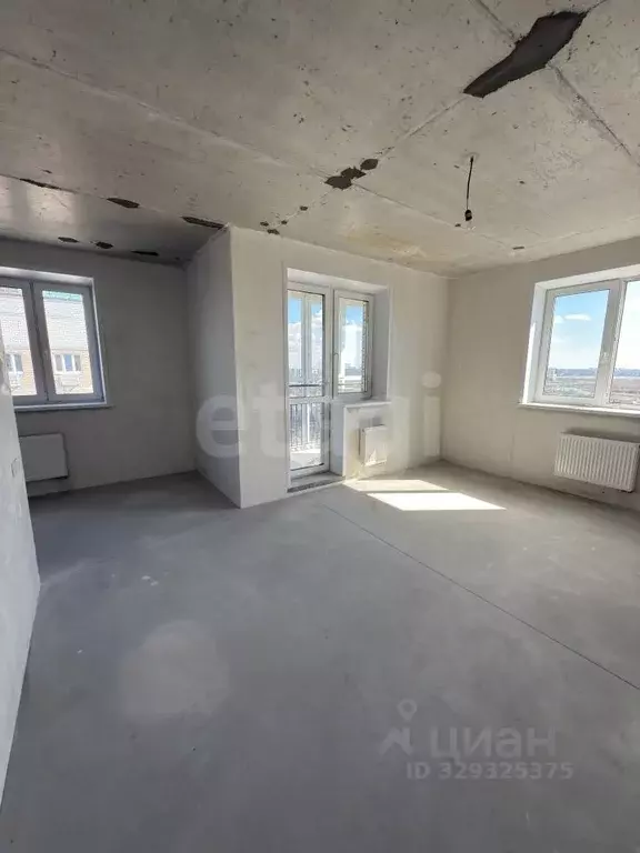 Студия Тюменская область, Тюмень Дамбовская ул., 29к2 (33.8 м) - Фото 1