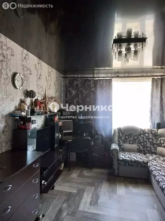 3-комнатная квартира: Новошахтинск, Харьковская улица, 28 (57 м) - Фото 1
